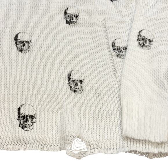 Skull Printed Distressed Bright Snow White Relaxed Crewneck Sweater Large NEW - Picture 2 of 4